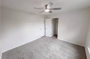 724 Beacon Cove, Lawrenceville, GA 30043 - Photo 4