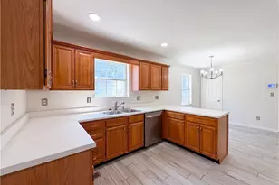 113 Ethel Ln, Stockbridge, GA 30281 - Photo 2