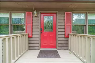 3661 Pennington Dr SE, Conyers, GA 30013 - Photo 2