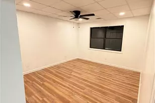 1173 Mill Ridge Dr, Lawrenceville, GA 30046 - Photo 2