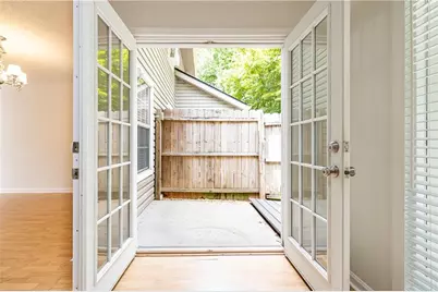 7750 Roswell Road #10F, Atlanta, GA 30350 - Photo 14