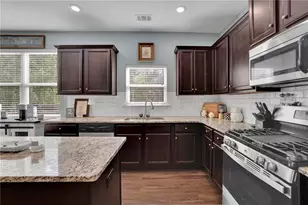 318 Upper Pheasant Ct, Ball Ground, GA 30107 - Photo 10