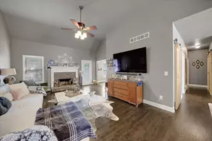 8225 Mossybrook Ln, Douglasville, GA 30135 - Photo 8