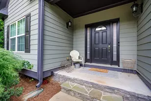 8225 Mossybrook Ln, Douglasville, GA 30135 - Photo 6