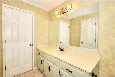 1151 Mary Lee Lane, Lilburn, GA 30047 - Photo 20