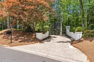 711 Eagles Mere Ct, Alpharetta, GA 30005 - Photo 2