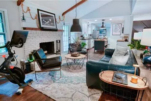 3740 High Point Ln SW, Atlanta, GA 30331 - Photo 6
