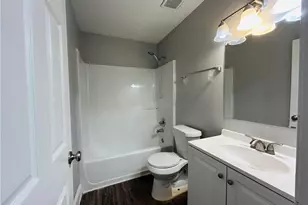 2035 Lois Pl, Atlanta, GA 30318 - Photo 12
