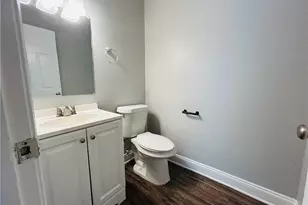 2035 Lois Pl, Atlanta, GA 30318 - Photo 6