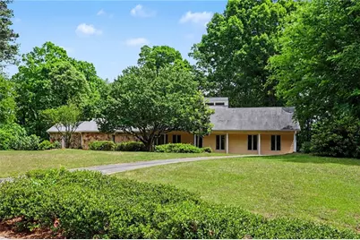 9270 Riverclub Parkway, Duluth, GA 30097 - Photo 10