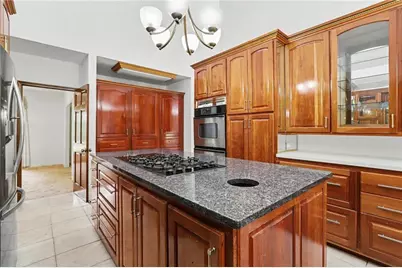 9270 Riverclub Parkway, Duluth, GA 30097 - Photo 16