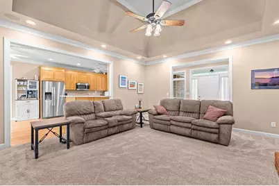 309 Plantation Walk, Carrollton, GA 30117 - Photo 18