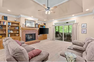 309 Plantation Walk, Carrollton, GA 30117 - Photo 2