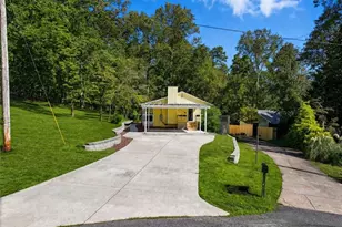 1056 Overlook Dr, Dawsonville, GA 30534 - Photo 10