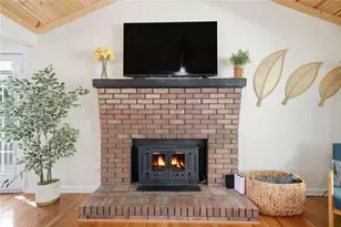 1056 Overlook Dr, Dawsonville, GA 30534 - Photo 12