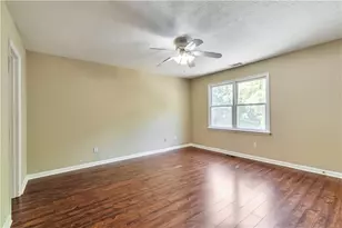 2775 Bentley Pl SE, Marietta, GA 30067 - Photo 10