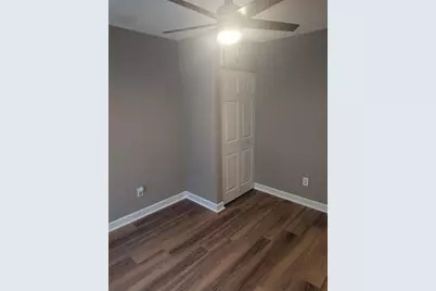 957 Hemingway Road, Stone Mountain, GA 30088 - Photo 14