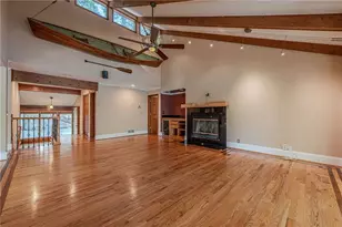 137 Broadwater Ct, Waleska, GA 30183 - Photo 4