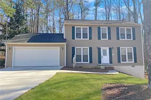 860 Crab Orchard Dr, Roswell, GA 30076 - Photo 2