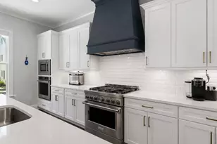 1822 Commons Cir, Brookhaven, GA 30341 - Photo 8