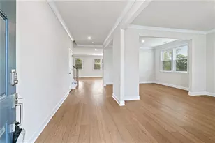 930 Elderberry Ct, Lawrenceville, GA 30045 - Photo 4