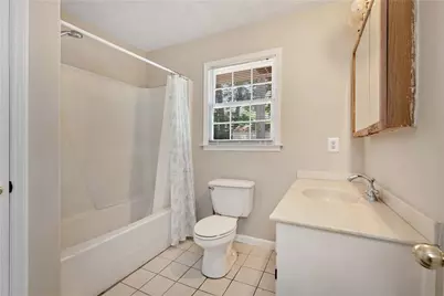 1847 Oak Ridge Lane, Lawrenceville, GA 30044 - Photo 10