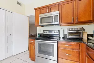 5145 Chemin De Vie, Atlanta, GA 30342 - Photo 12
