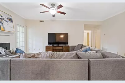 5145 Chemin De Vie, Atlanta, GA 30342 - Photo 6