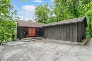 225 River North Dr, Atlanta, GA 30328 - Photo 78