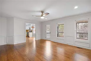 2697 S Arbor Dr S, Marietta, GA 30066 - Photo 20