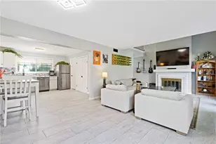 5400 Roswell Rd, Sandy Springs, GA 30342 - Photo 8