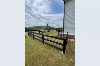 118 Briarwood Drive E, Dawsonville, GA 30534 - Photo 2