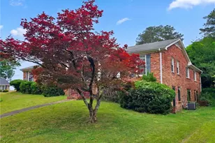 2739 Rainbow Ridge Rd, Decatur, GA 30034 - Photo 10