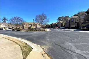 2186 Hillview Dr NE, Atlanta, GA 30329 - Photo 40