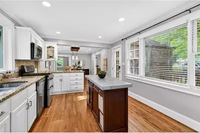 392 Collier Road NW, Atlanta, GA 30309 - Photo 10