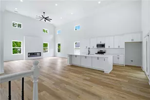 2009 Kenwood Pl SE, Smyrna, GA 30082 - Photo 8