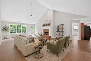 514 Grand Ashbury Ln, Buford, GA 30518 - Photo 12