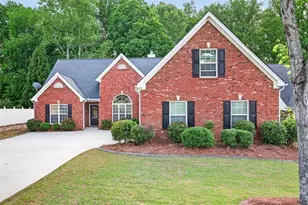 514 Grand Ashbury Ln, Buford, GA 30518 - Photo 2