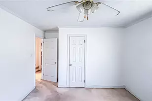 409 Dora St, Griffin, GA 30223 - Photo 10