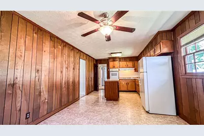 409 Dora Street, Griffin, GA 30223 - Photo 4