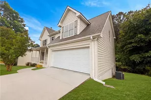 1555 Rose Pointe Dr, Loganville, GA 30052 - Photo 6