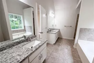 1555 Rose Pointe Dr, Loganville, GA 30052 - Photo 12