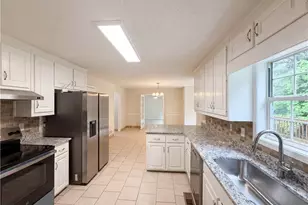 1555 Rose Pointe Dr, Loganville, GA 30052 - Photo 2