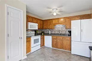 19 Greenhouse Dr SE, Cartersville, GA 30120 - Photo 12