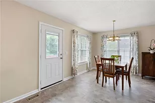 19 Greenhouse Dr SE, Cartersville, GA 30120 - Photo 14