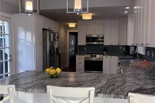 3276 Whitfield Dr, Marietta, GA 30062 - Photo 2
