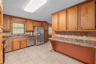 2821 Hog Mountain Rd, Jefferson, GA 30549 - Photo 8