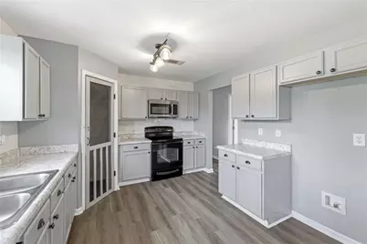 242 Grandview Drive, Jefferson, GA 30549 - Photo 12
