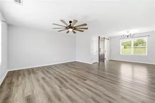242 Grandview Dr, Jefferson, GA 30549 - Photo 8