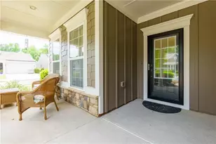 136 Wood Hollow Dr, Woodstock, GA 30188 - Photo 2